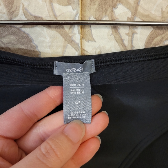 American eagle - size S - Picture 3 of 4